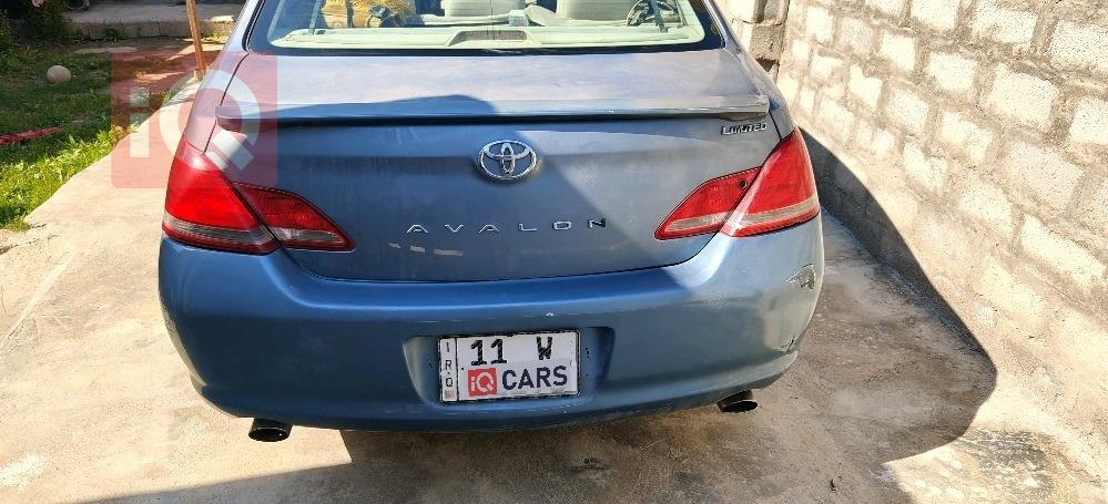 تويوتا أفالون